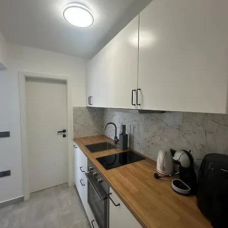 Kaan, Lejlighed Umag