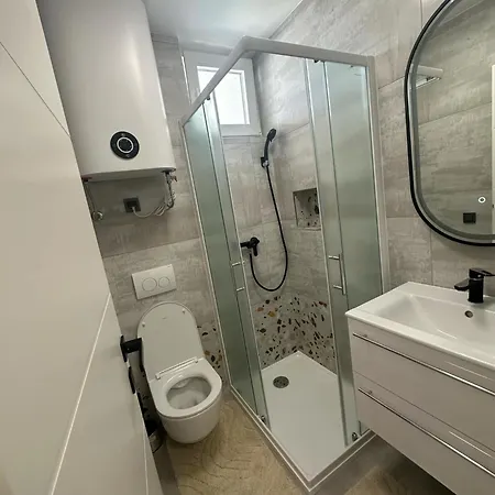 Kaan, Apartment